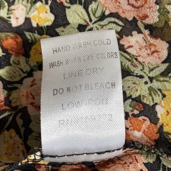 Gigio Floral Blouse - Picture 6 of 7